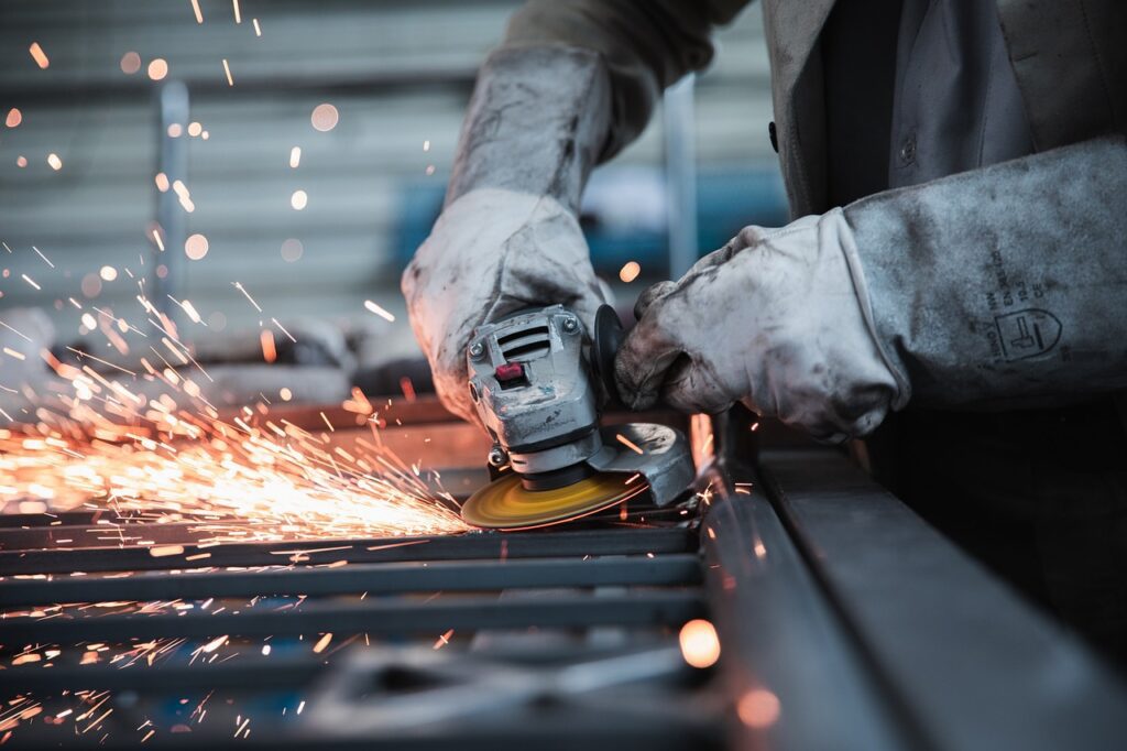 La gestion des contrats de travail en Suisse : ce que vous devez savoir