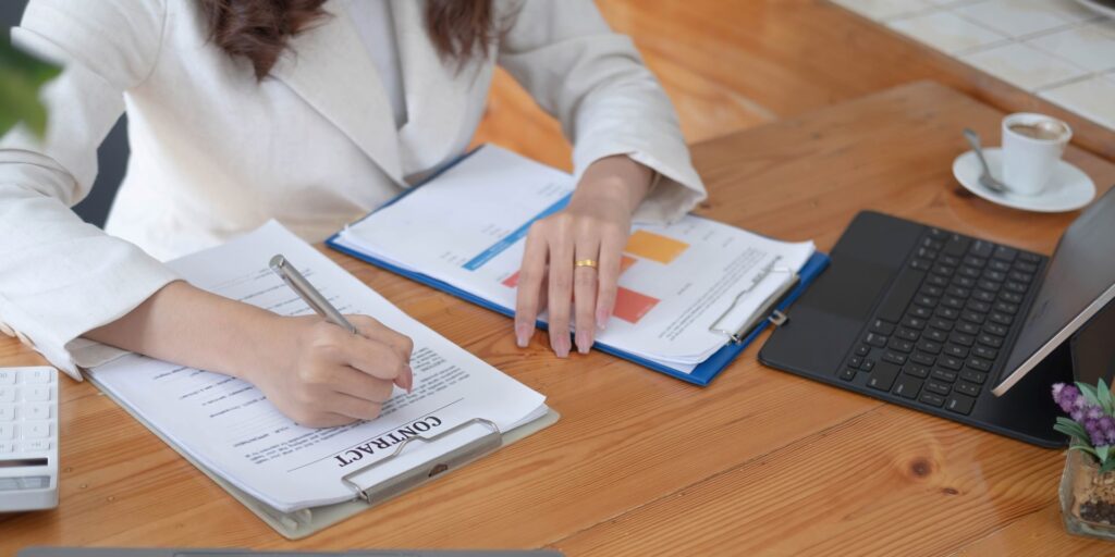 La TVA en Suisse : taux, obligations et conseils pour les entrepreneurs