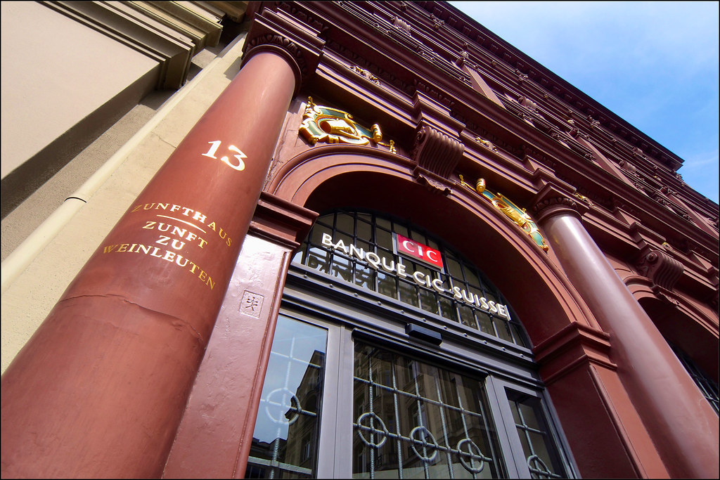 The role of Swiss banks in business financing