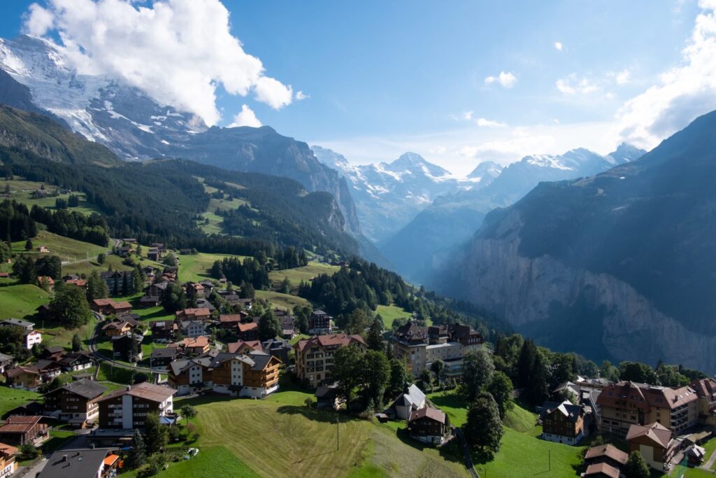 Comment les entrepreneurs étrangers peuvent s’adapter à la culture d’affaires suisse