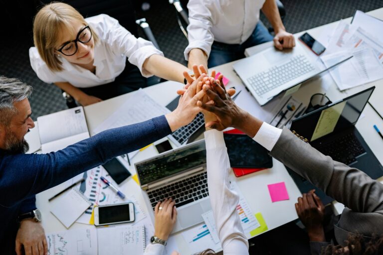 Comment gérer efficacement une équipe multiculturelle en Suisse