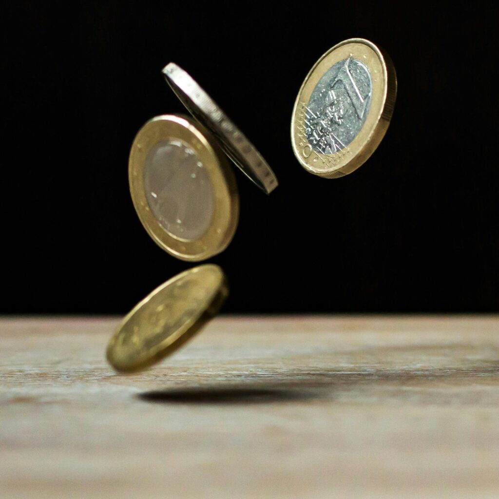 Les conventions fiscales entre la France et la Suisse : comment éviter la double imposition