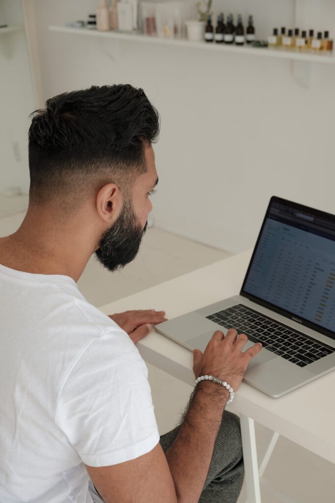 Peut-on domicilier une entreprise sans local commercial en Suisse 